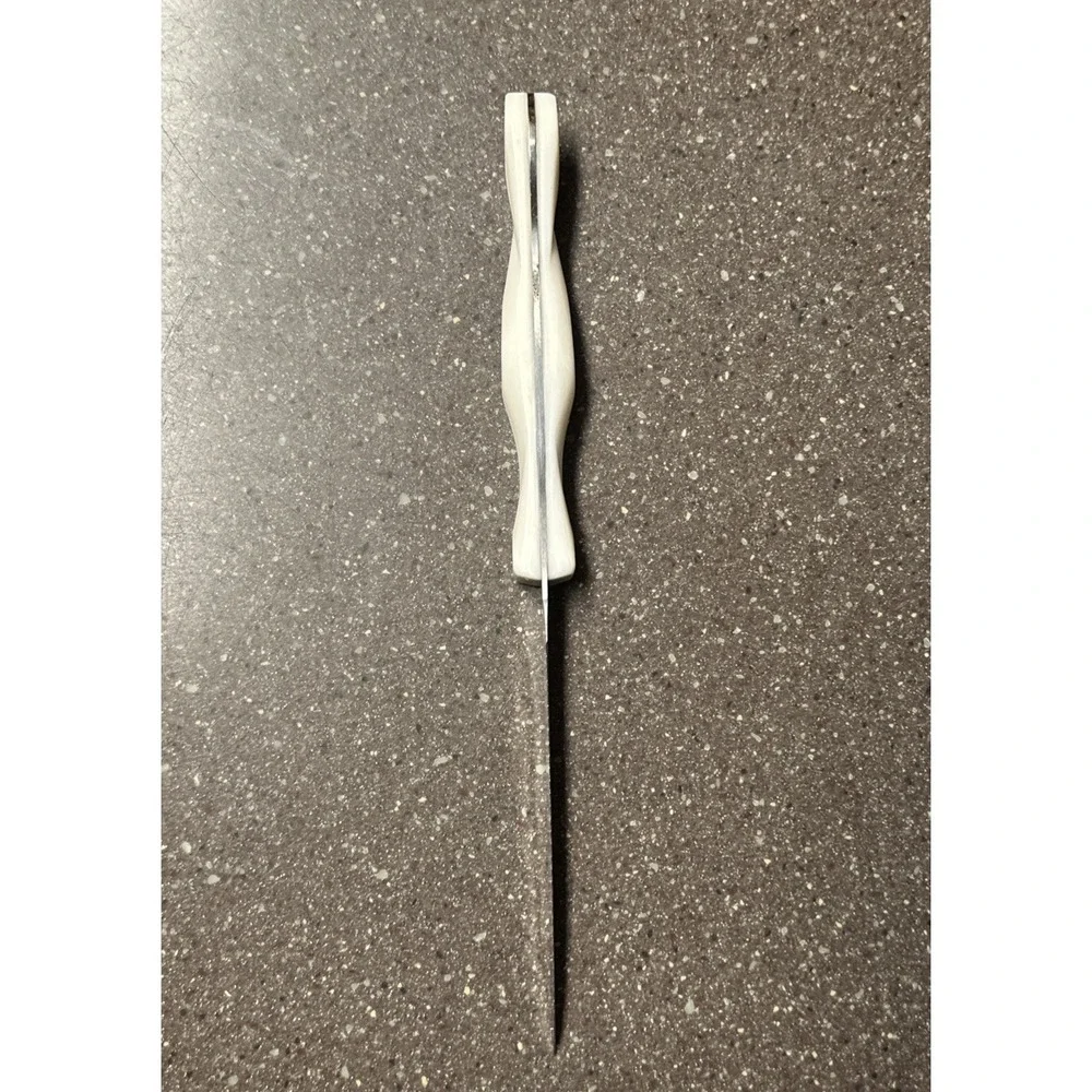 CUTCO 1721 KN Trimmer Utility Knife White Pearl Handle Serrated USA Made